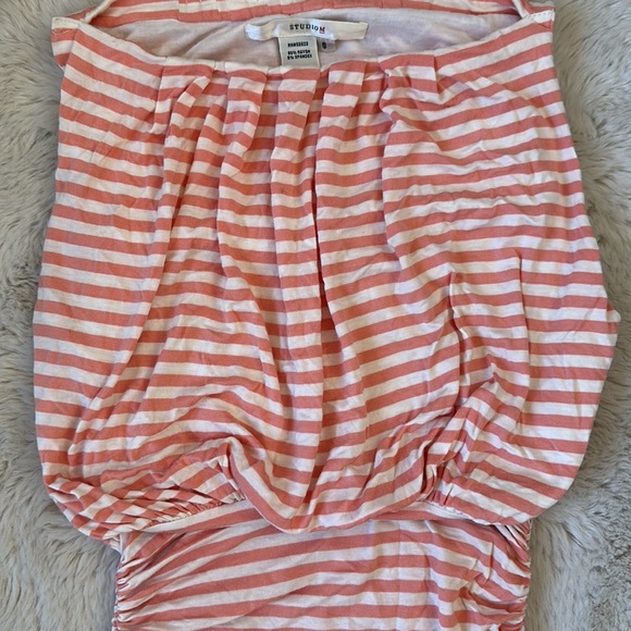 NWOT STUDIO M STRIPE TOP - Picture 2 of 4